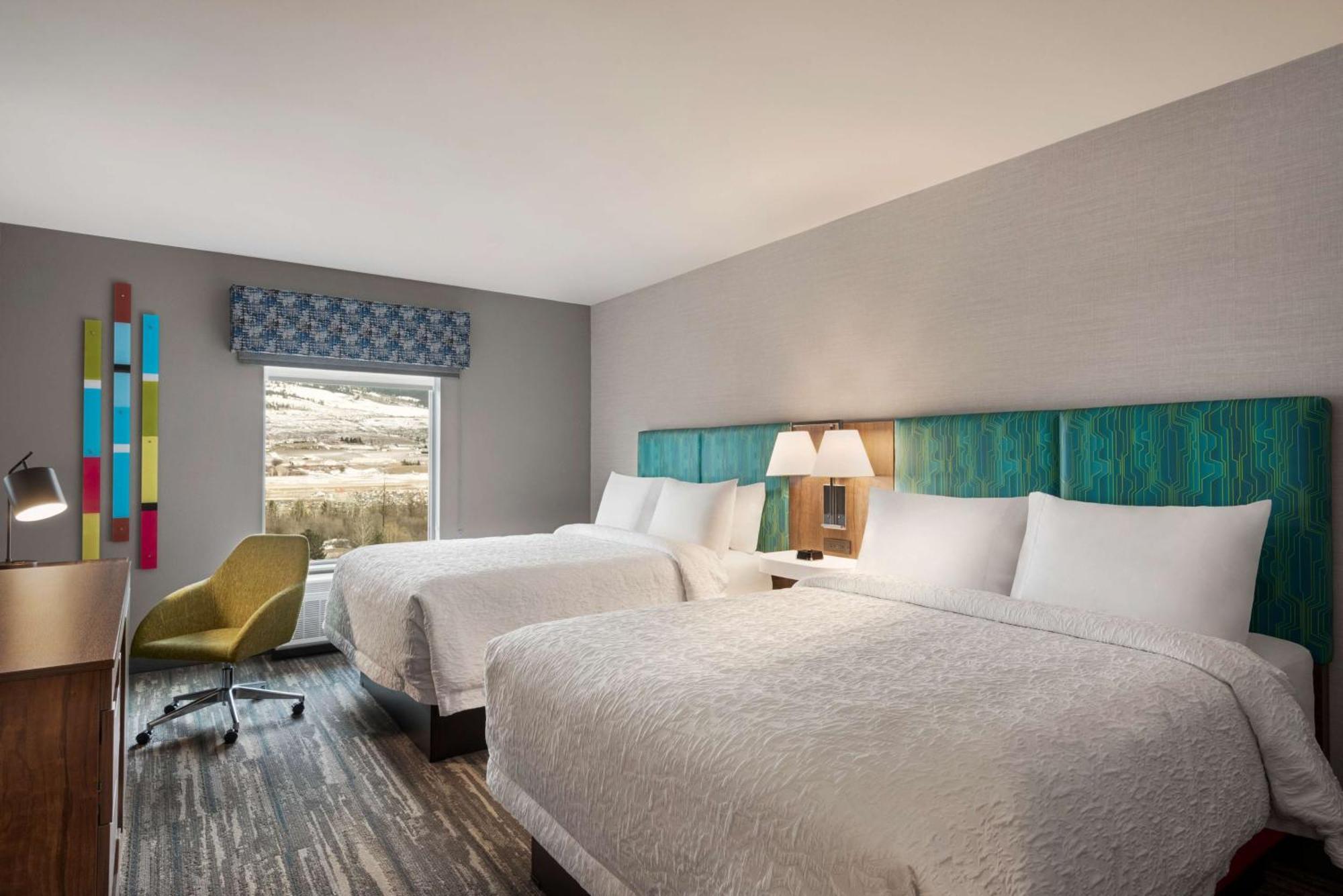 Hampton Inn & Suites Kelowna, British Columbia, Canada Dış mekan fotoğraf